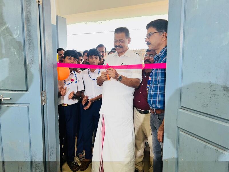 പ്രമാണം:13104 HITECH COMPUTER INAUGURATION.jpg