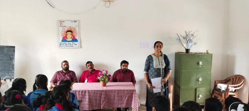 പ്രമാണം:14363-anti drug campaign2.jpg