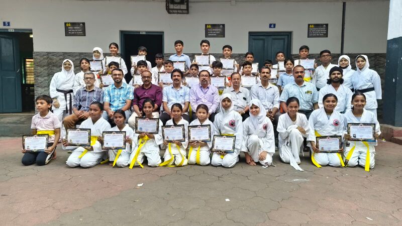 പ്രമാണം:17091 karate 2.jpg