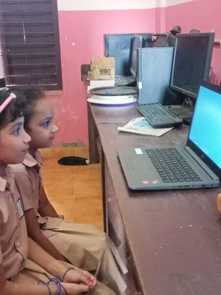 പ്രമാണം:18576 Hitech lab.jpg