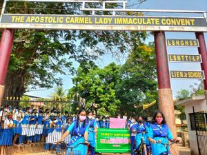 20025-cycle rally.jpeg