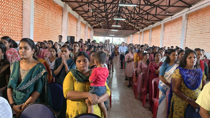 പ്രമാണം:33064 mgmlktr praveshanolsavam pic 6.jpg