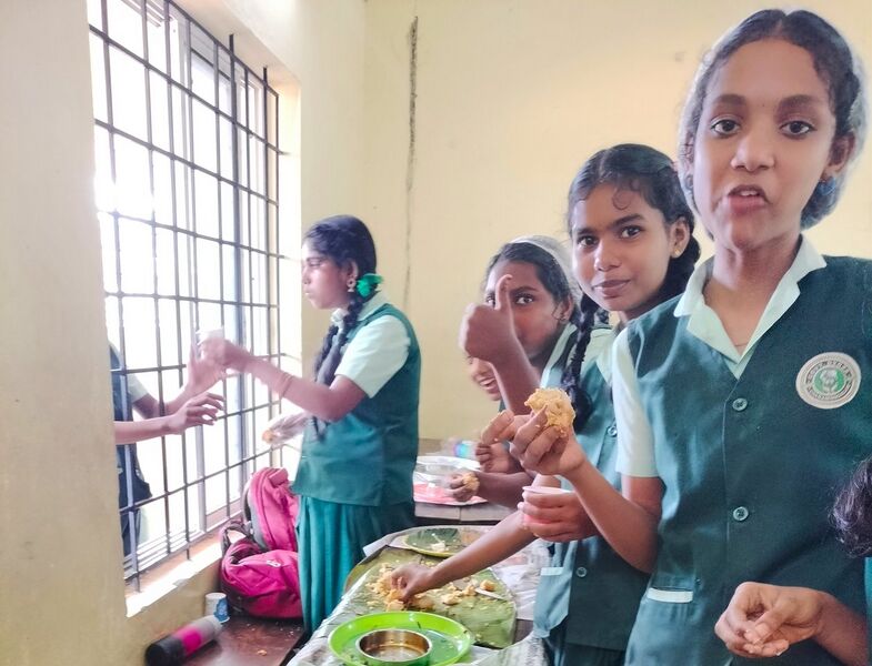 പ്രമാണം:34013 ruchi peruma 25d.jpg