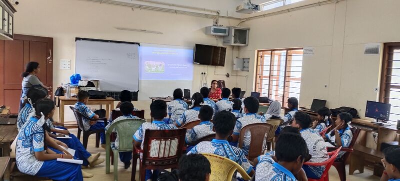 പ്രമാണം:44046 plm25 28.jpg