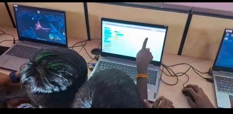 പ്രമാണം:44061 lk2.jpeg