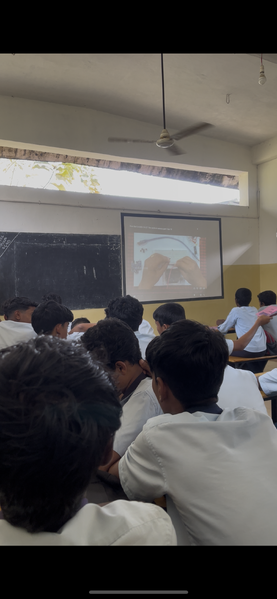 പ്രമാണം:48086 ROBOTIS TRAINING .PNG