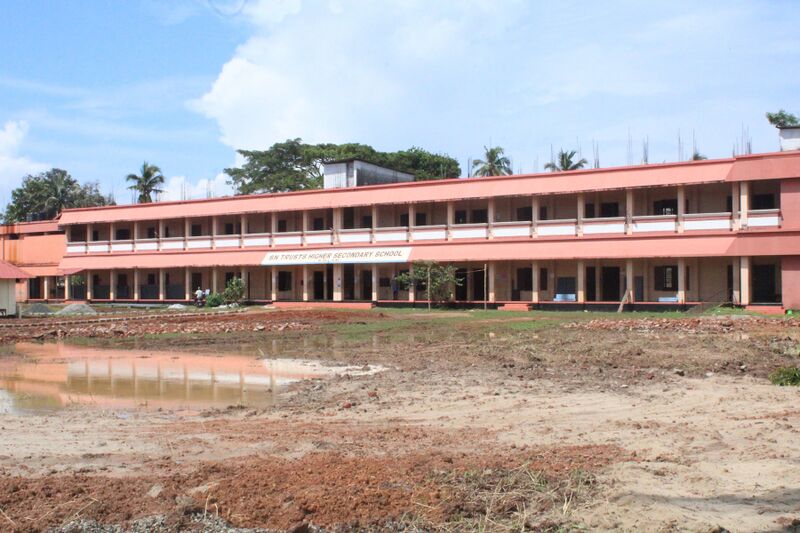 പ്രമാണം:BS21 KLM 41102 01.jpg