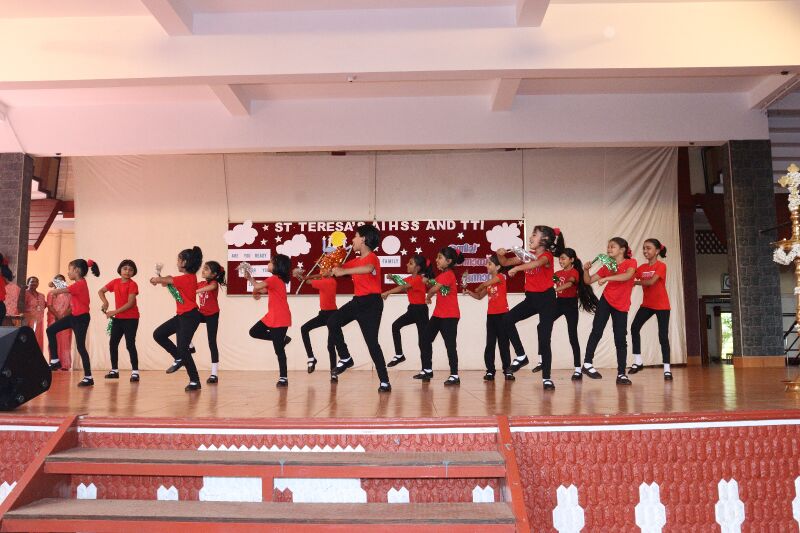 പ്രമാണം:Praveshanolsavam12 13006)2025.jpeg