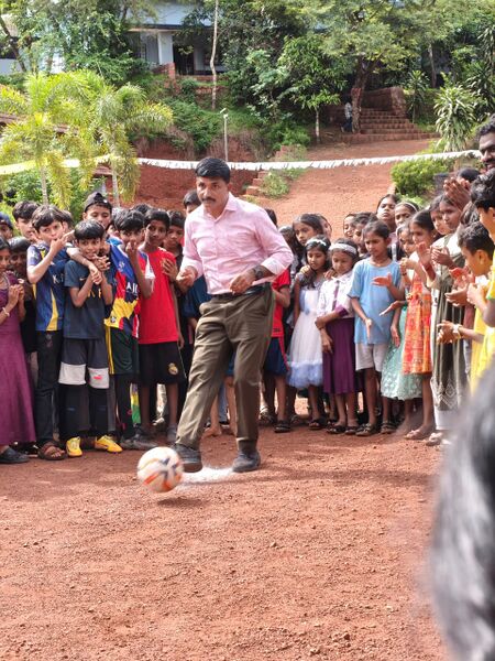 പ്രമാണം:11474-KGD-GOAL2026-Best kick-2.jpg