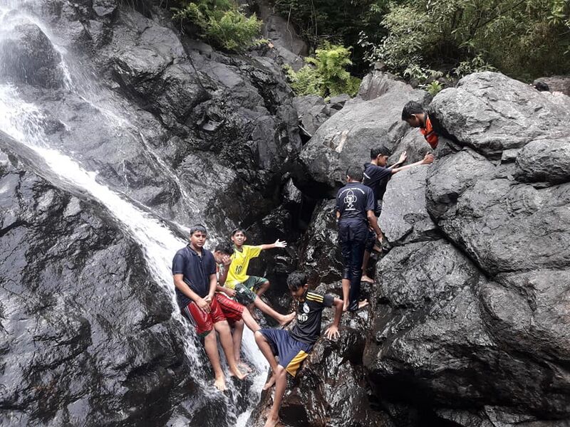 പ്രമാണം:15016 bsg44.jpg