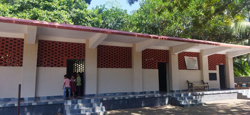 പ്രമാണം:17405 school image.jpg