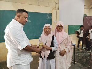18068-6TH STD PARENTSMEETING-HEUZ1849.JPG