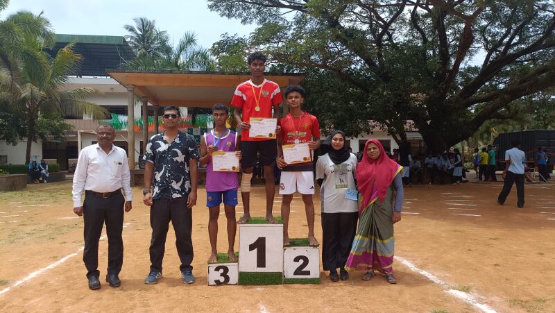 പ്രമാണം:18103 se.jpg