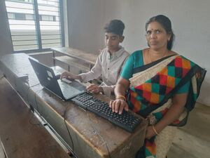 21060-lk pta class1.jpg