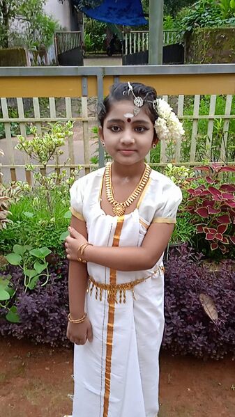 പ്രമാണം:29359 malayalimanka 11.jpeg