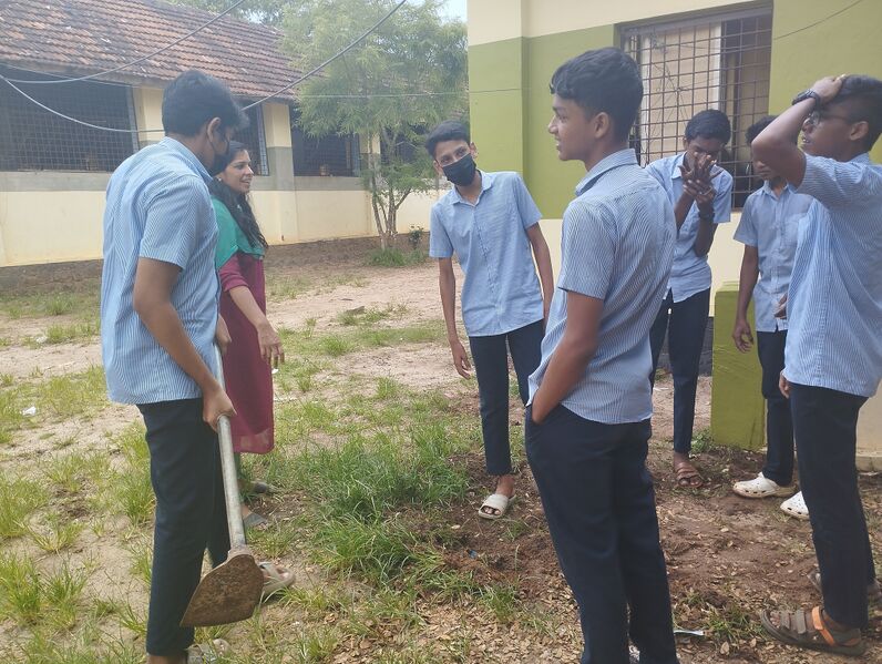 പ്രമാണം:34040-ALP-cleaning.jpg