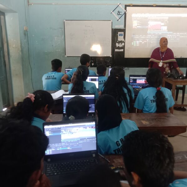 പ്രമാണം:41037-LK Camp-2025.jpg