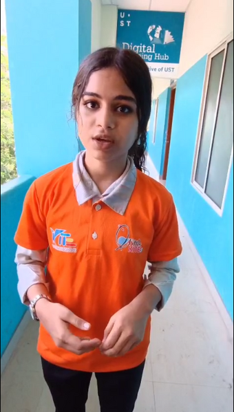 പ്രമാണം:42003 reels 3.png