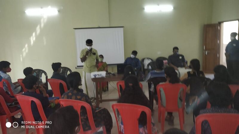 പ്രമാണം:42011 lkc 3.jpg