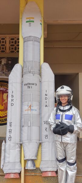 പ്രമാണം:42041 moon day 2024 2.jpg