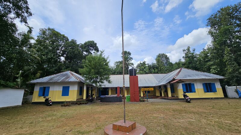 പ്രമാണം:BS21 KTM 31533 1jpg.jpg