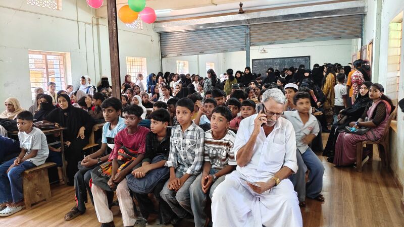 പ്രമാണം:PRAVESHANOLSAVAM 03.jpeg