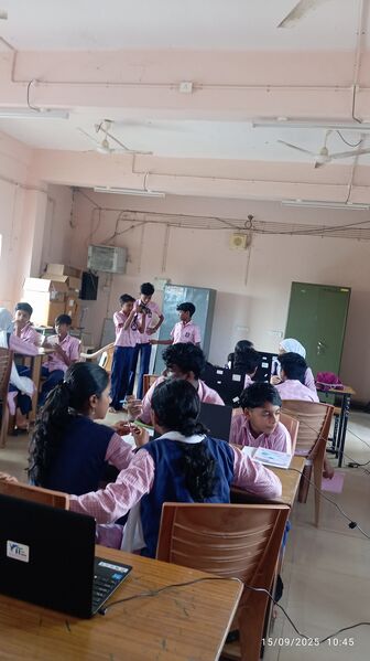 പ്രമാണം:13022 camp1.jpg