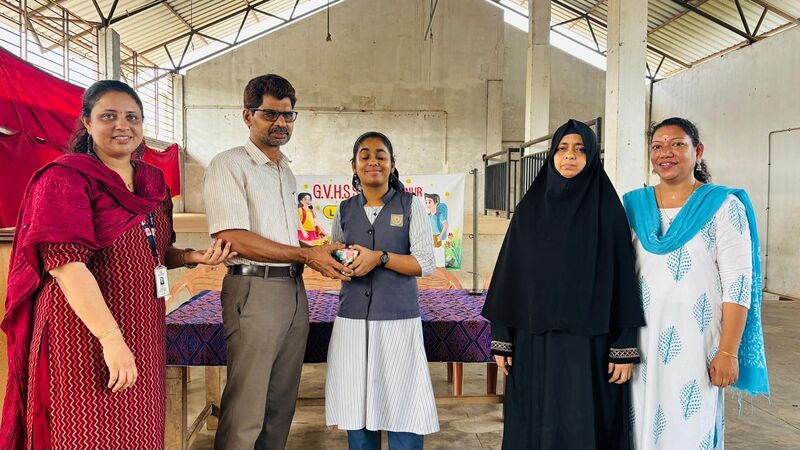 പ്രമാണം:17093 LP 3.jpg