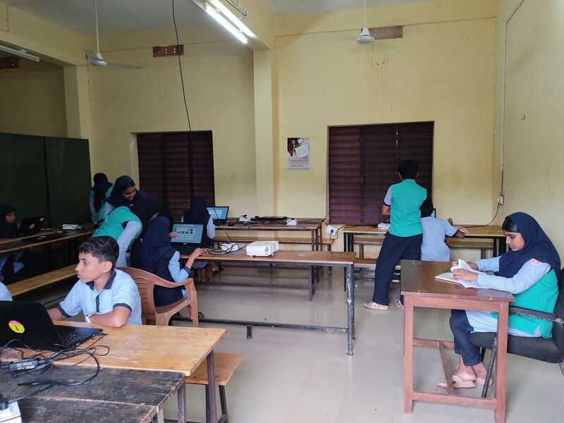 പ്രമാണം:19010-model-exam-2.jpg