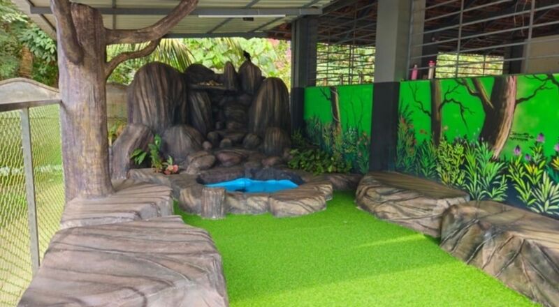 പ്രമാണം:19843-amlps padinjarekkara mlp-open class room.jpg