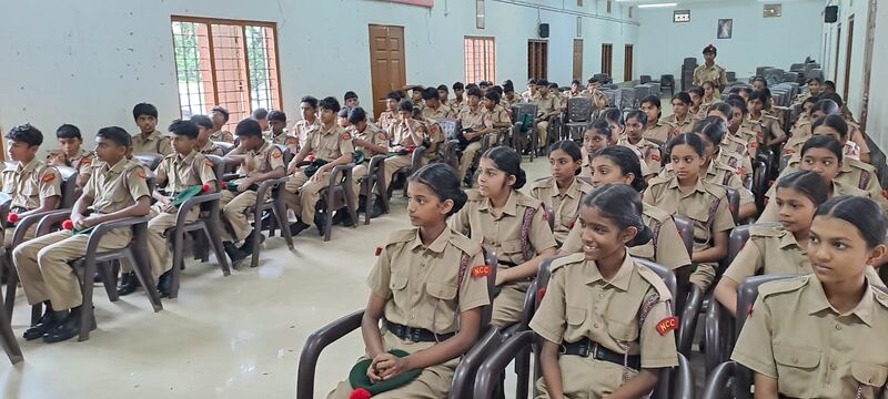 പ്രമാണം:20039 Skphss. NCC Day.jpg