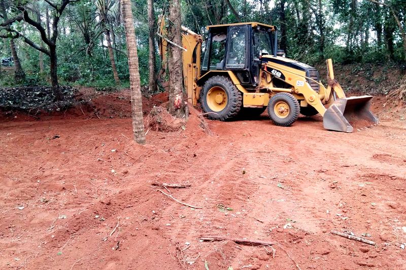 പ്രമാണം:20161113 172751awernystbh.jpg