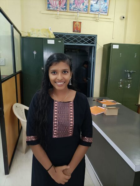 പ്രമാണം:21060 JILLA MATHS FAIR SREEPADMA.jpg