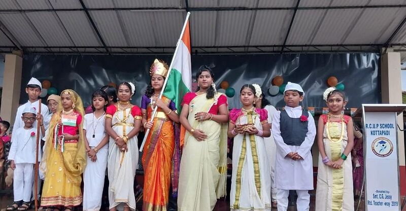 പ്രമാണം:24262 independenceday.jpeg