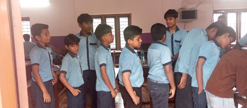 പ്രമാണം:35013 apt 25 3.jpg