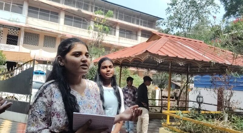 പ്രമാണം:42021 DIGI 2.jpg