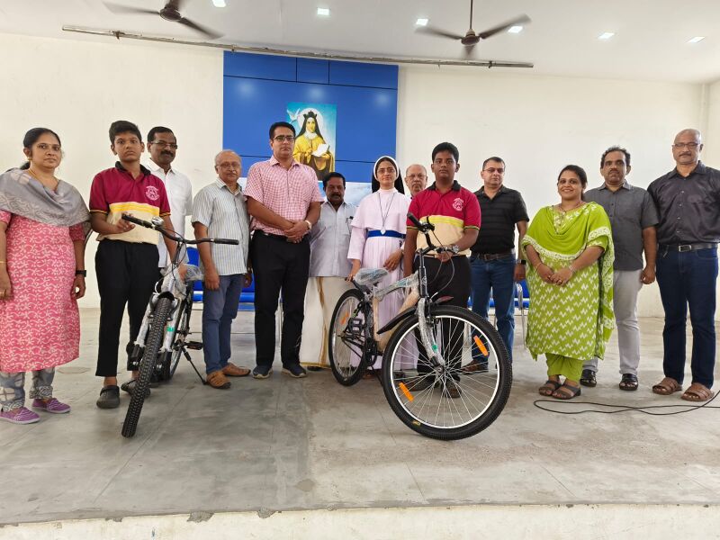 പ്രമാണം:Lions Club 1.jpg