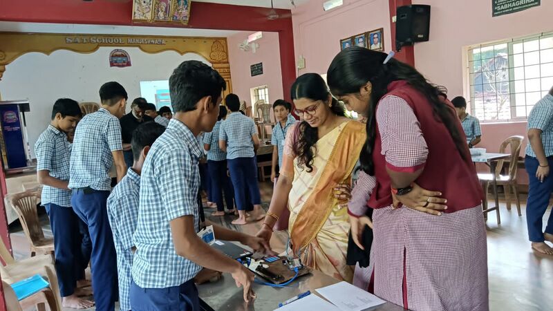 പ്രമാണം:11007Camp for Perents.jpeg