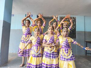 20062 UP Group Dance.jpg