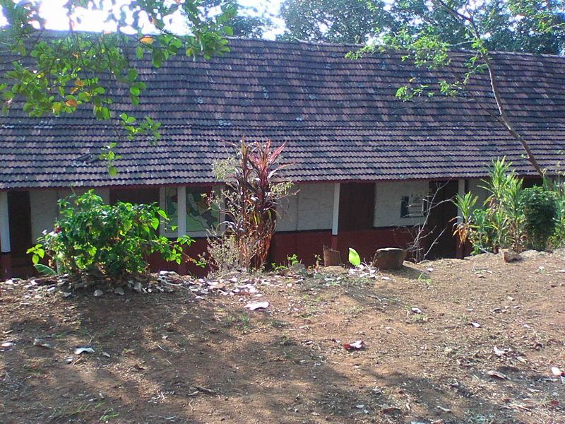 പ്രമാണം:32444 hfups elangoi.jpg