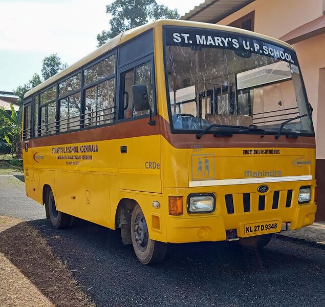 പ്രമാണം:37342 SCHOOL BUS.jpg