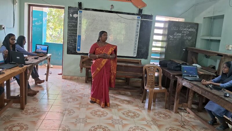 പ്രമാണം:42061 555.jpeg