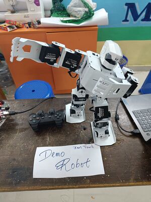 44035 tinkeringlab gallery5.jpg