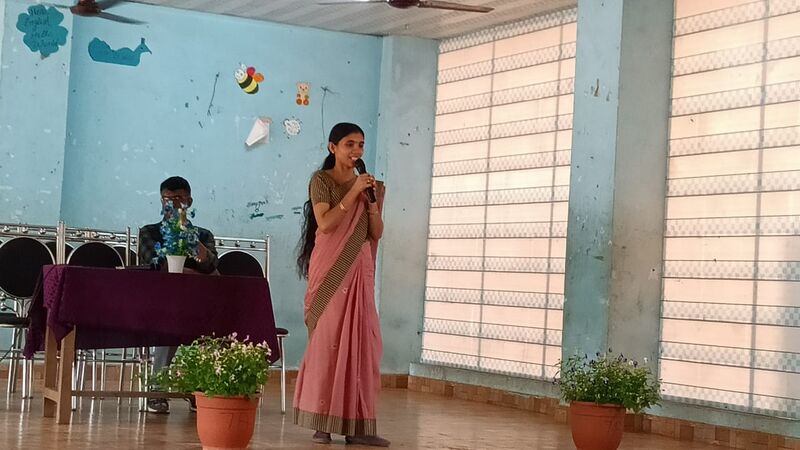 പ്രമാണം:44354 TALK.jpg