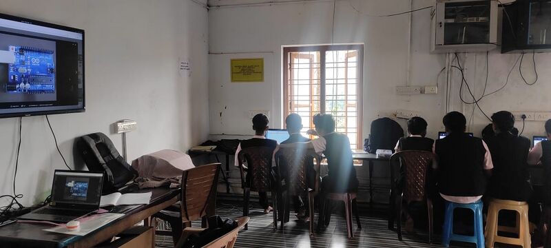 പ്രമാണം:47026 Robotic 10th.jpg.jpeg