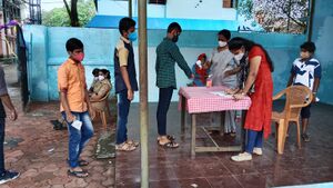 BS21 TVM 43081 2.jpg