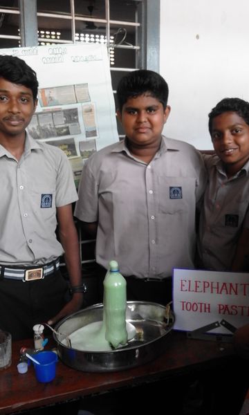 പ്രമാണം:VBHSS Science exhibition.jpeg