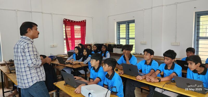 പ്രമാണം:12066 lkcamp 28.5.2025.jpg