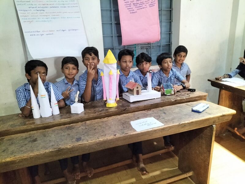 പ്രമാണം:18031 sastramela2.jpg