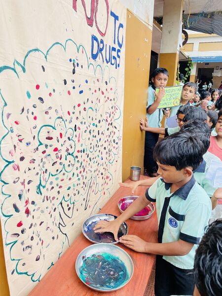 പ്രമാണം:19855 laharivirudham 9.jpg